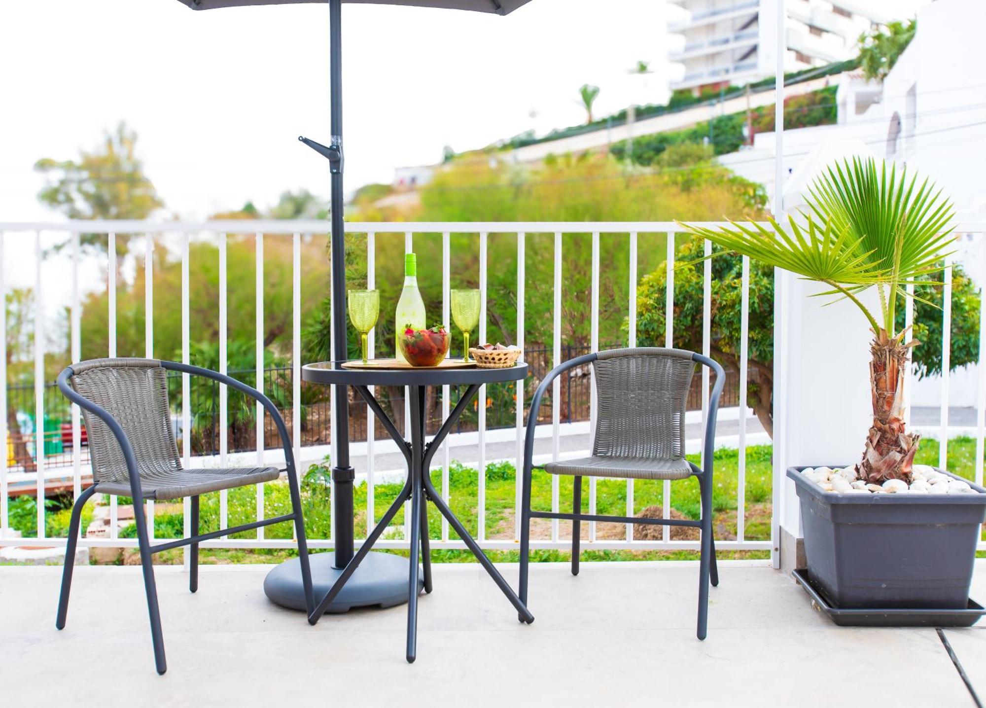Boutique Rooms Playa Burriana Nerja Exterior foto